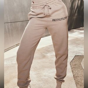 Pretty little thing sweatpants